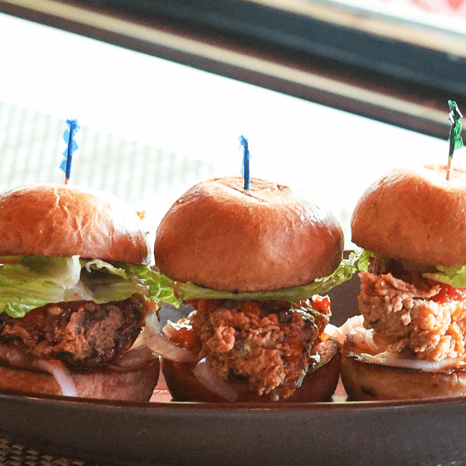 Chicken sliders (3).