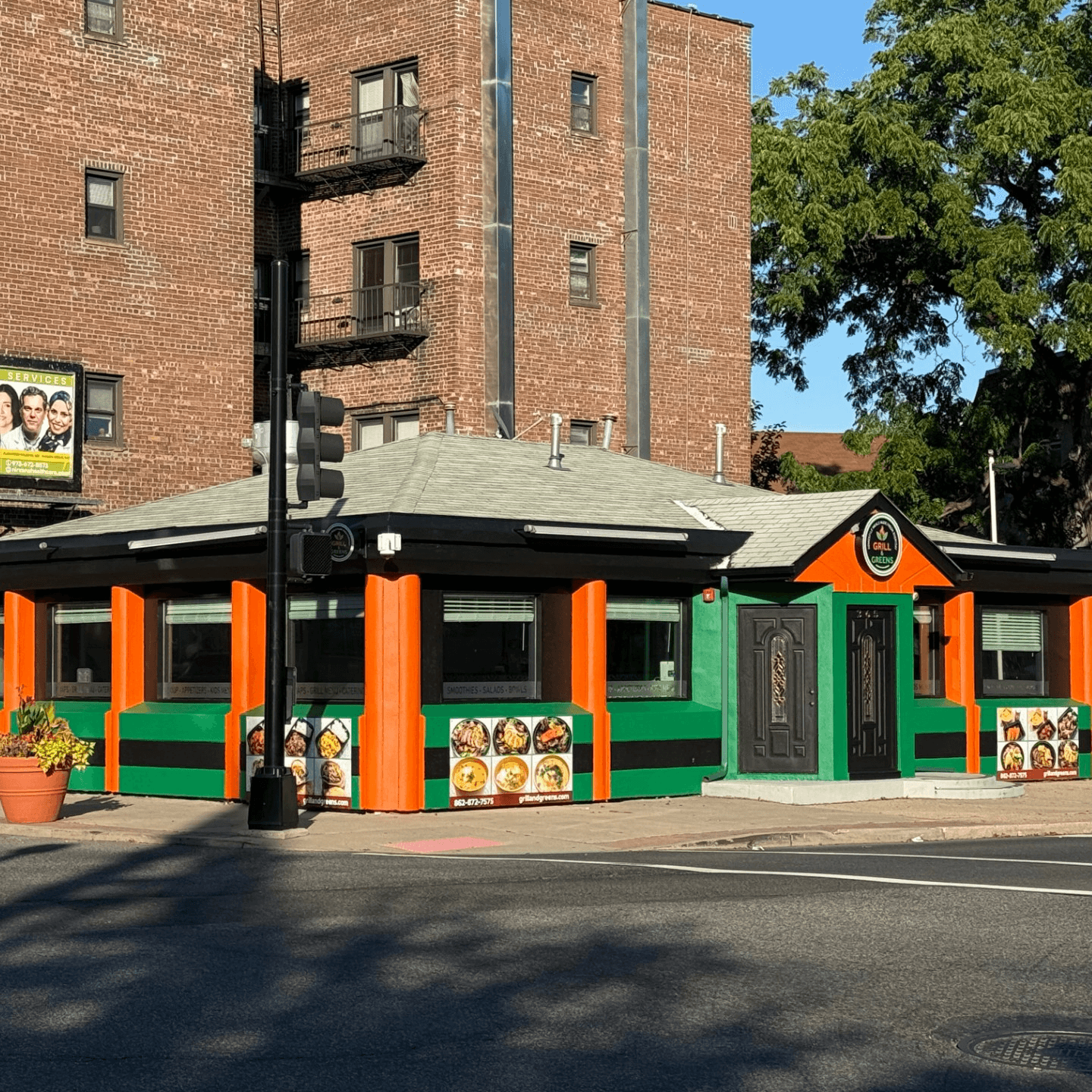 Fresh, Healthy Dining In-Store