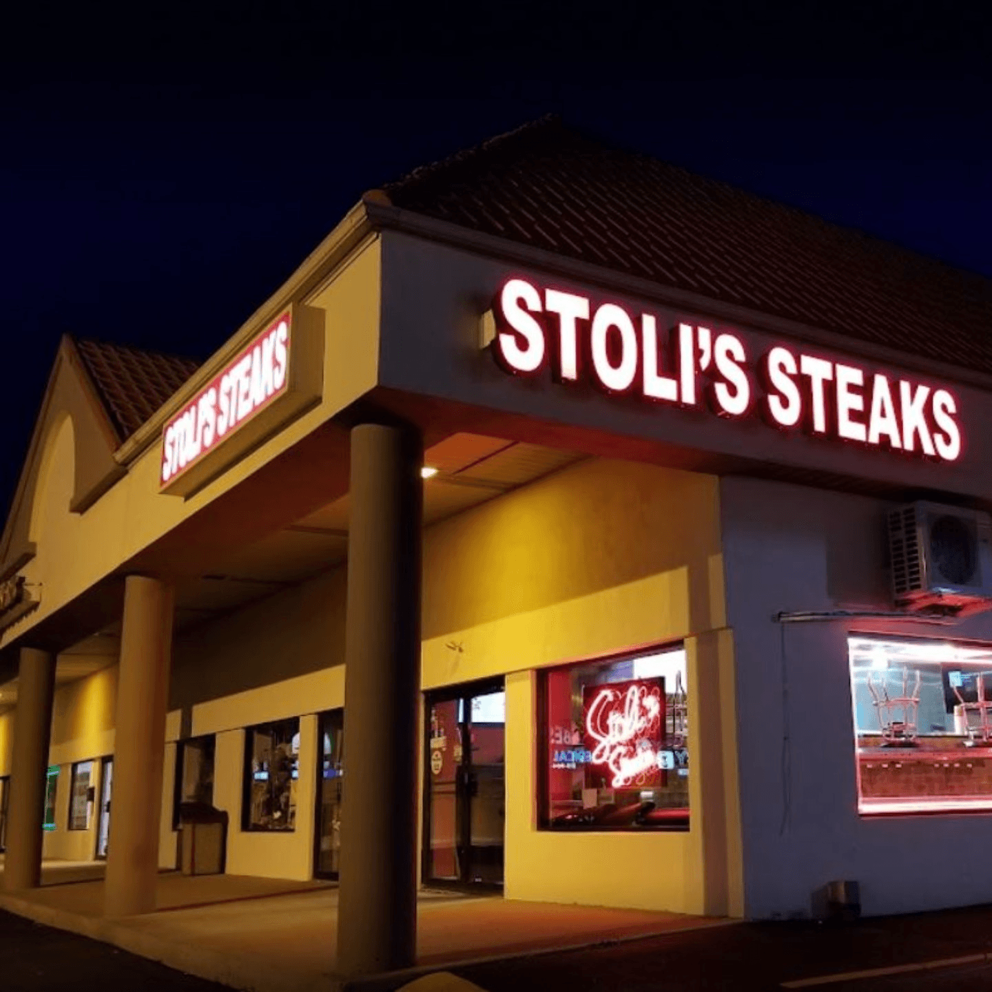 Welcome to Stoli’s Steaks