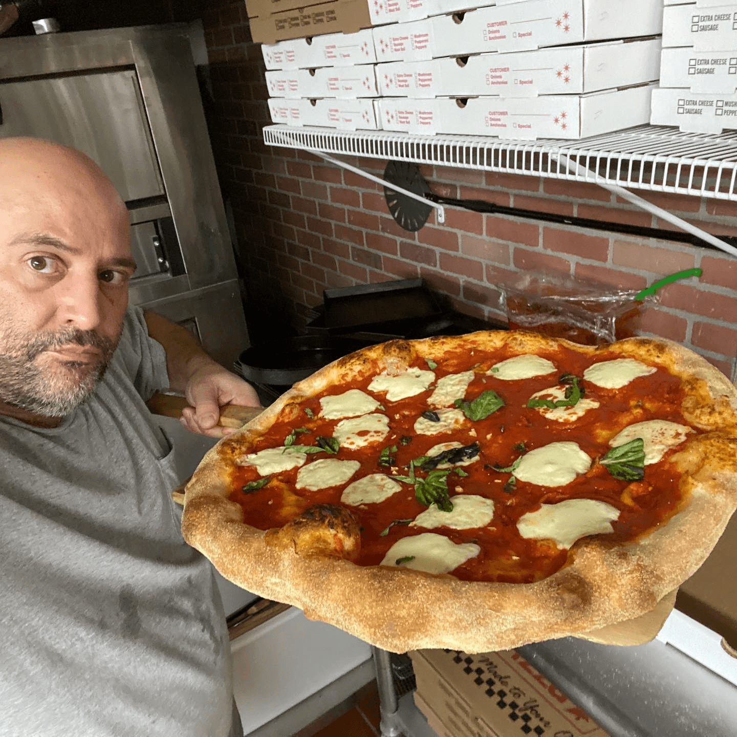 What Makes Casa Pizzeria Special 🍕