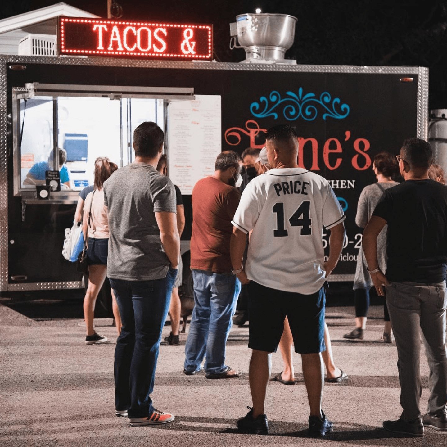 Why Customers Love Our Authentic Vibe and Food!