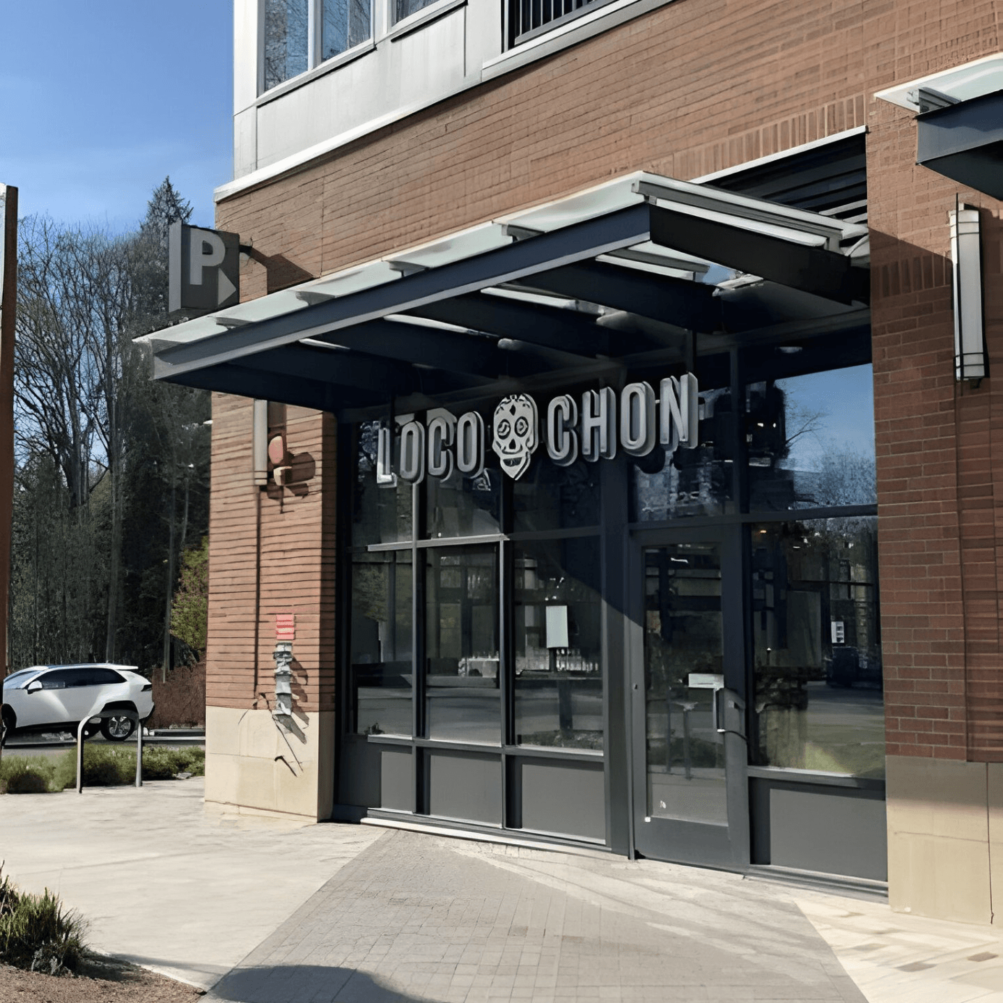 Welcome to Loco Chon Bar & Grill Restaurant