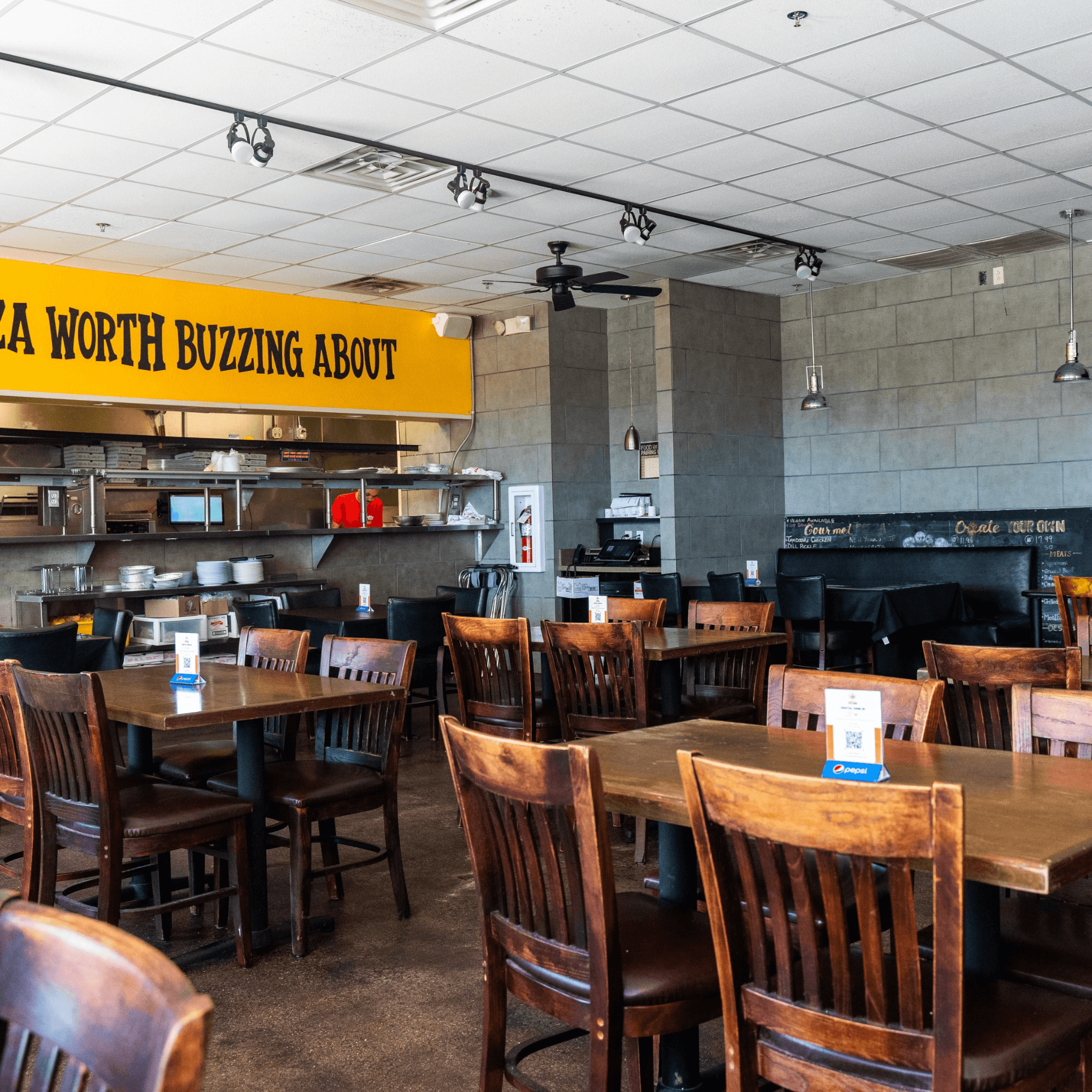 Pizza Buzz gallery image #4