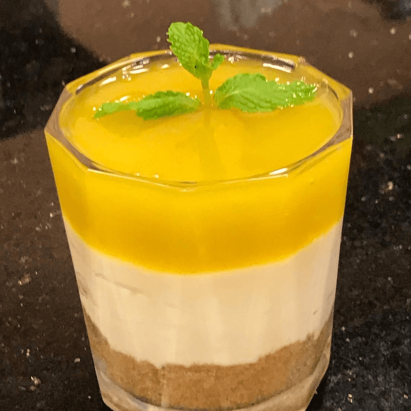 Lemon Curd Masacrpone Cheesecake In A Cup