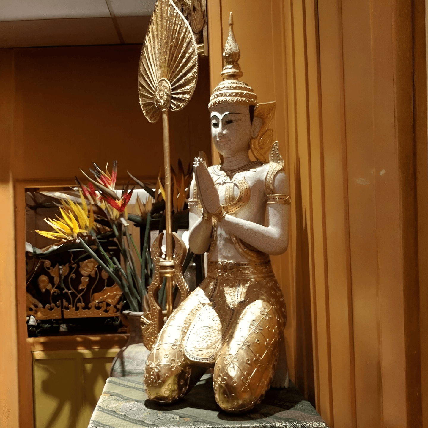 Located on Dekalb Pike📍