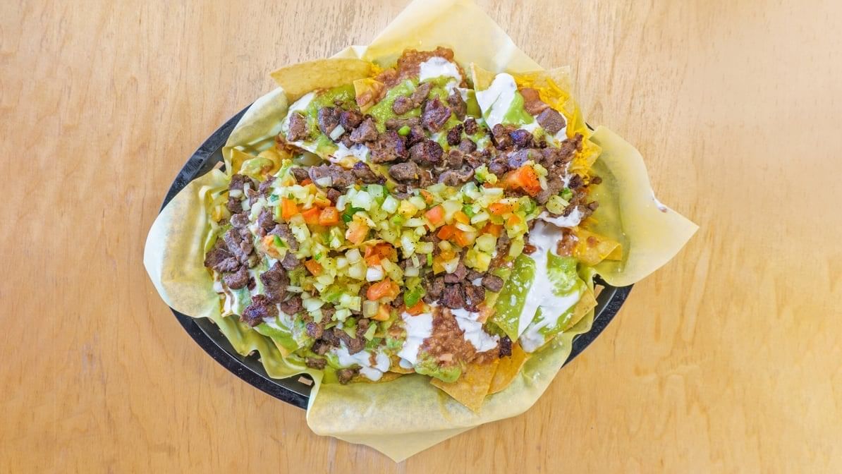 Supreme Nachos Plate.