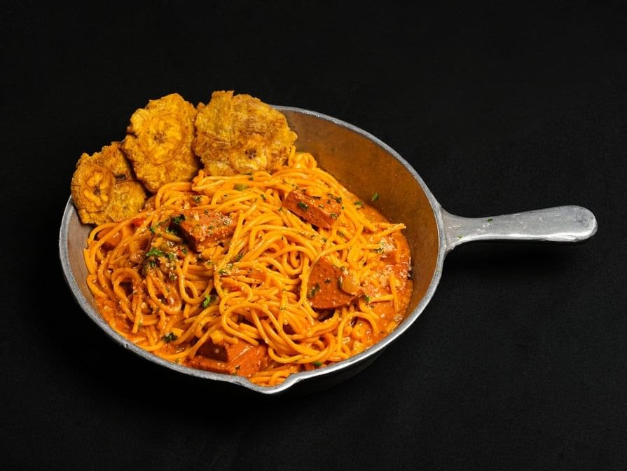 Espaguetada Con Tostones.