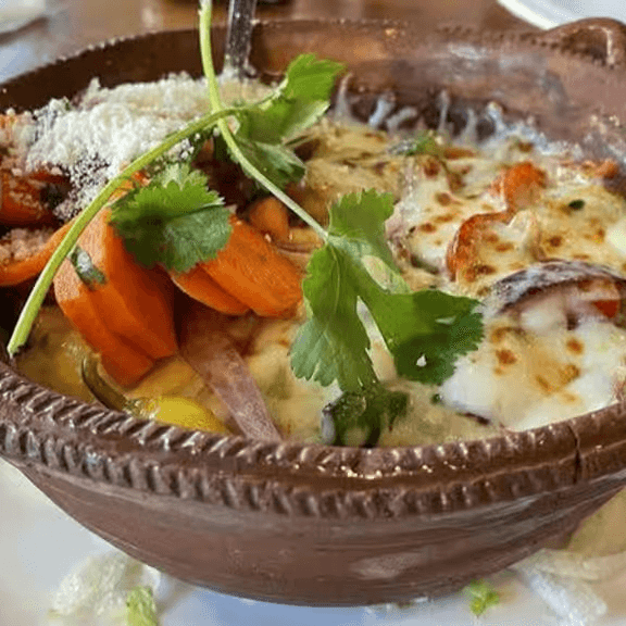 Queso Y Vegetales Fundido.