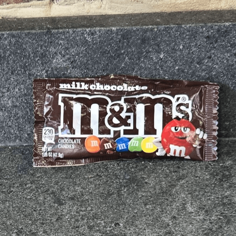 M&M'S.