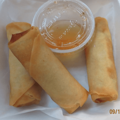 Veggies Spring Rolls ( 3 ).