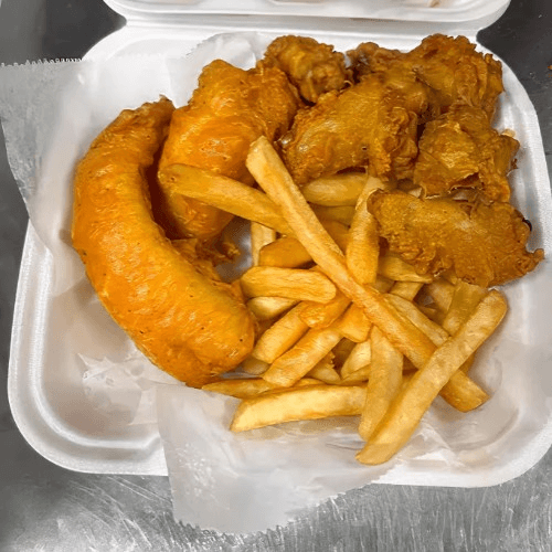 3 Pieces Fish & 5 Wing Dings Dinner Special.