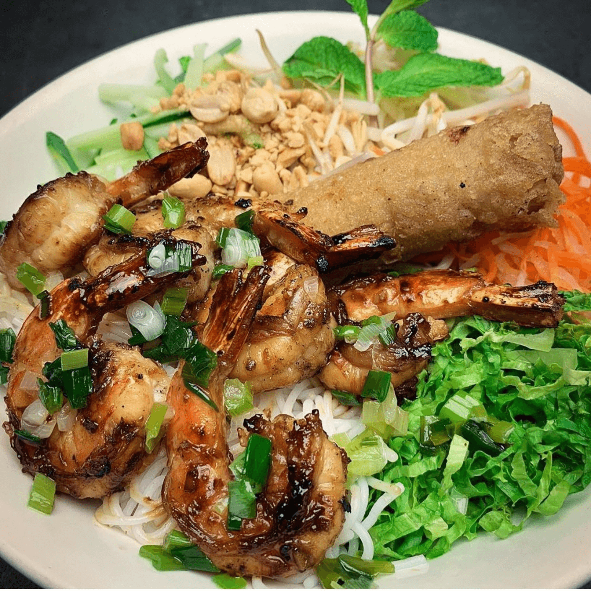 Present Restaurant gallery image #3