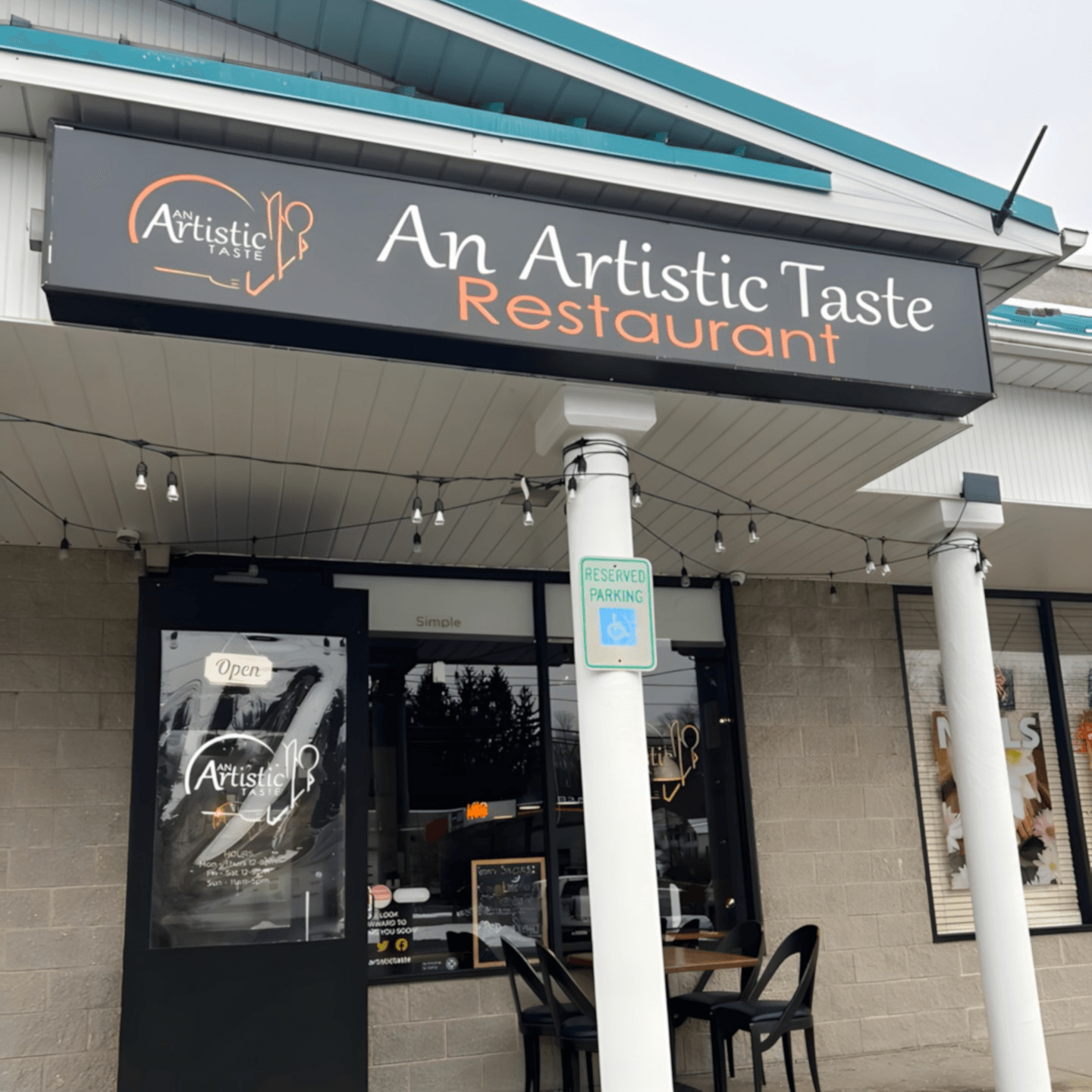Welcome to An Artistic Taste Restaurant