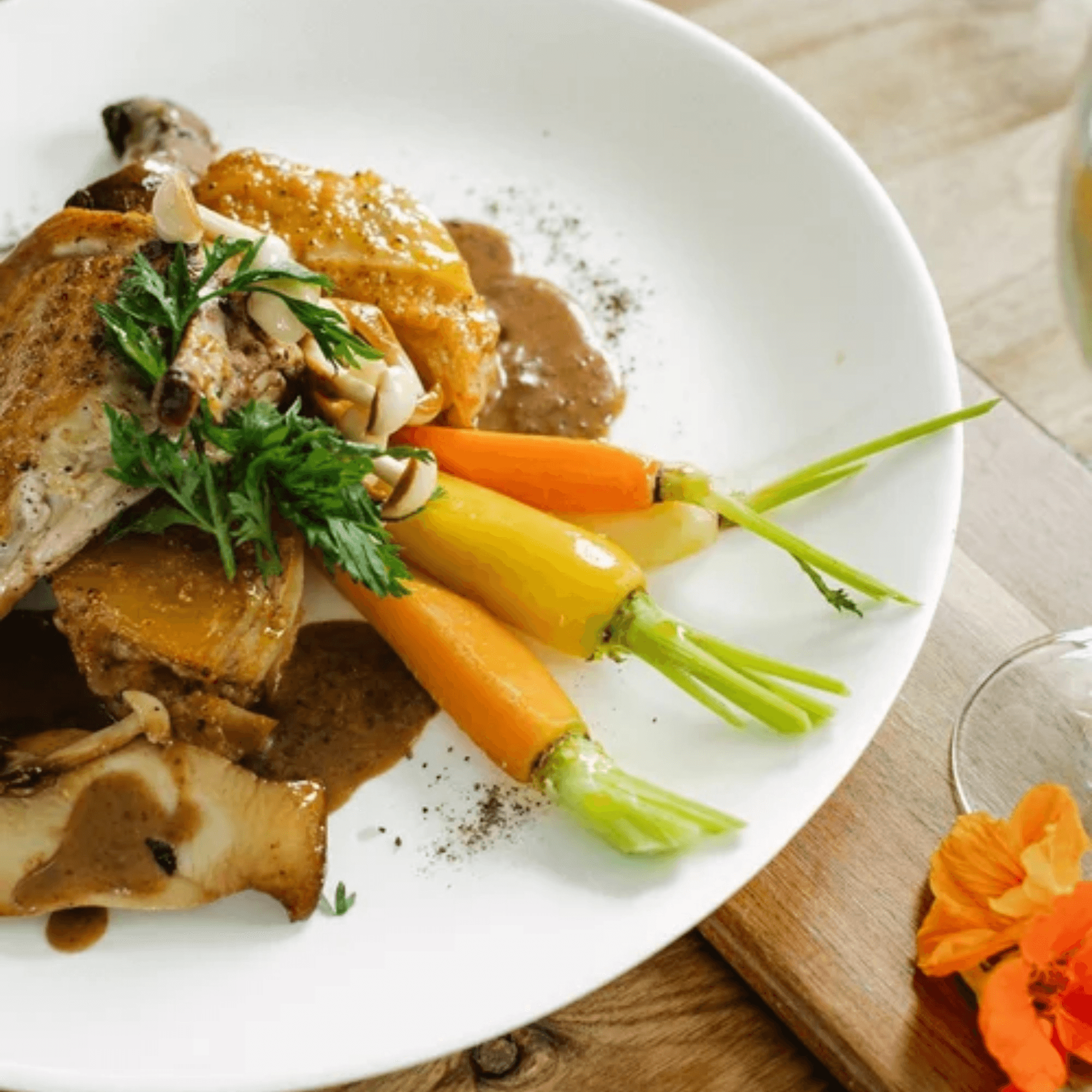 Notch 8 gallery image #1