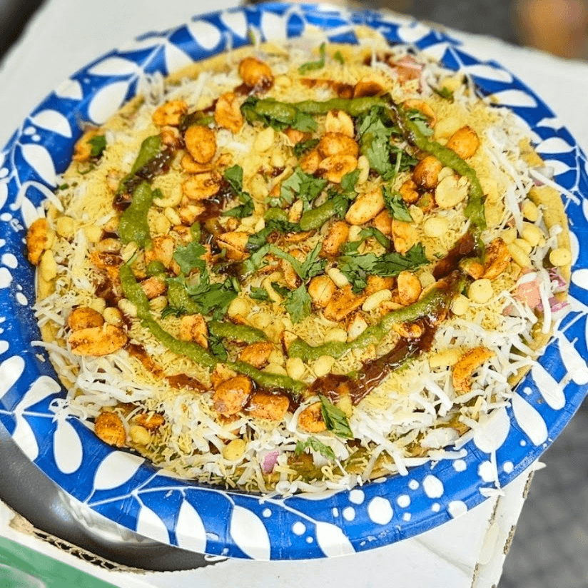 Chattar Pattar Khakra Chaat.