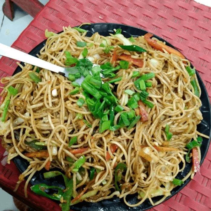 Veggie Chowmein Sichuan.