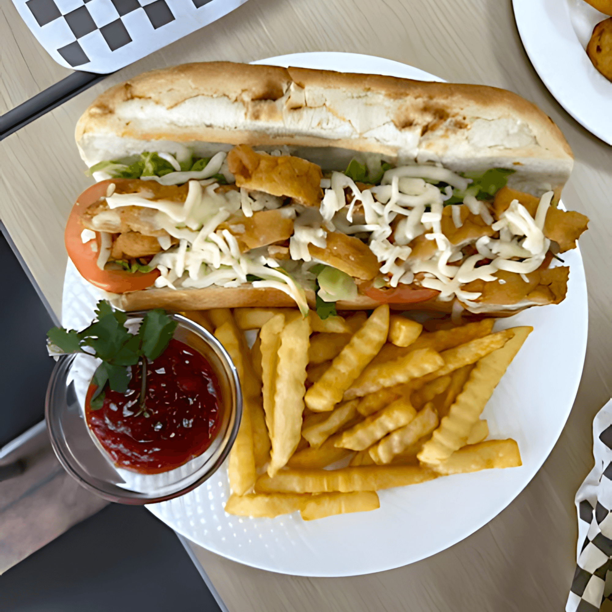 Reunion Gyro Halal Restaurant gallery image #9