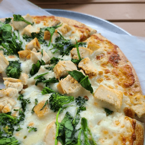 Chicken Alfredo Pizza (Medium)