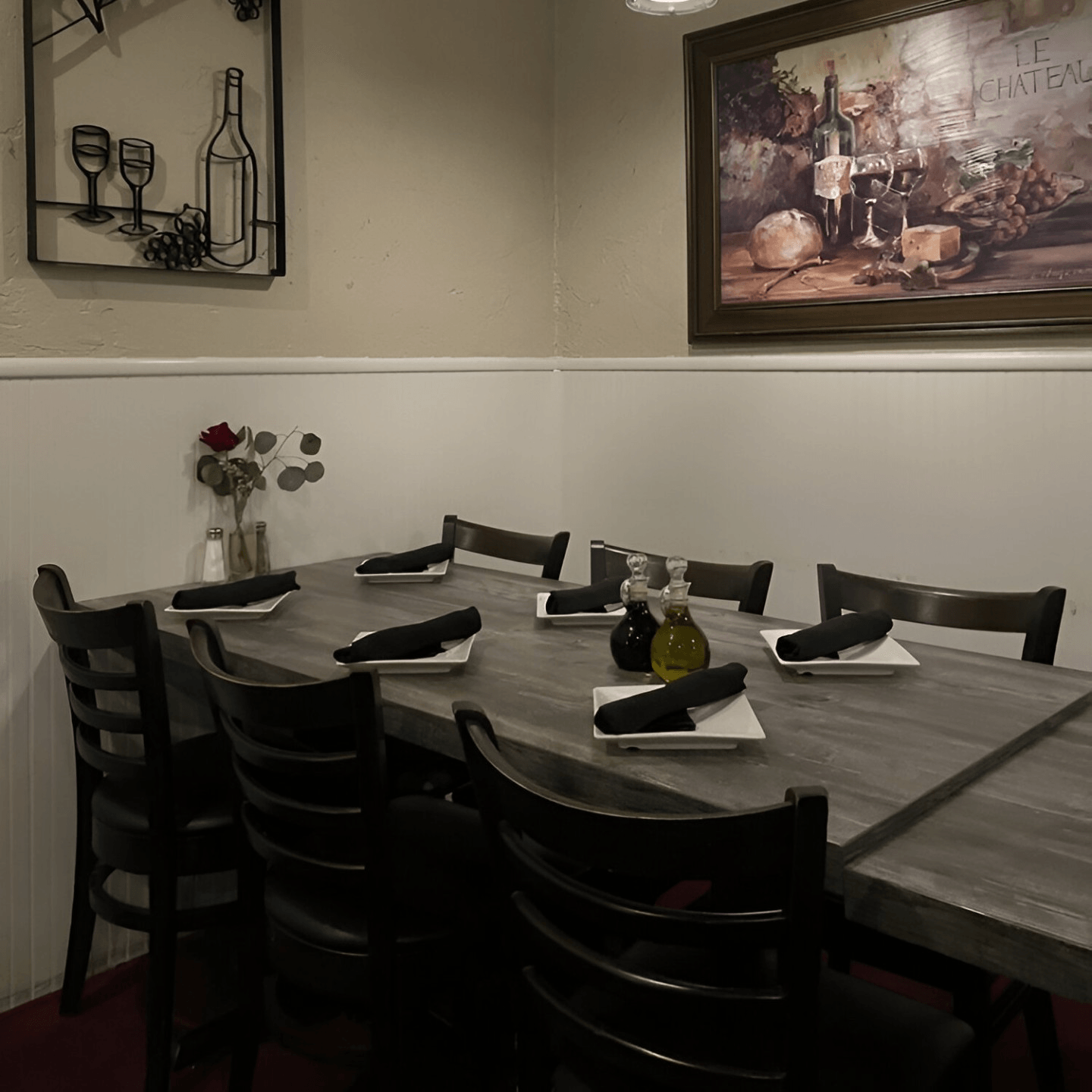 Reserve Your Table🍷