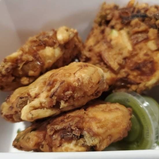 Onion-potato pakora.