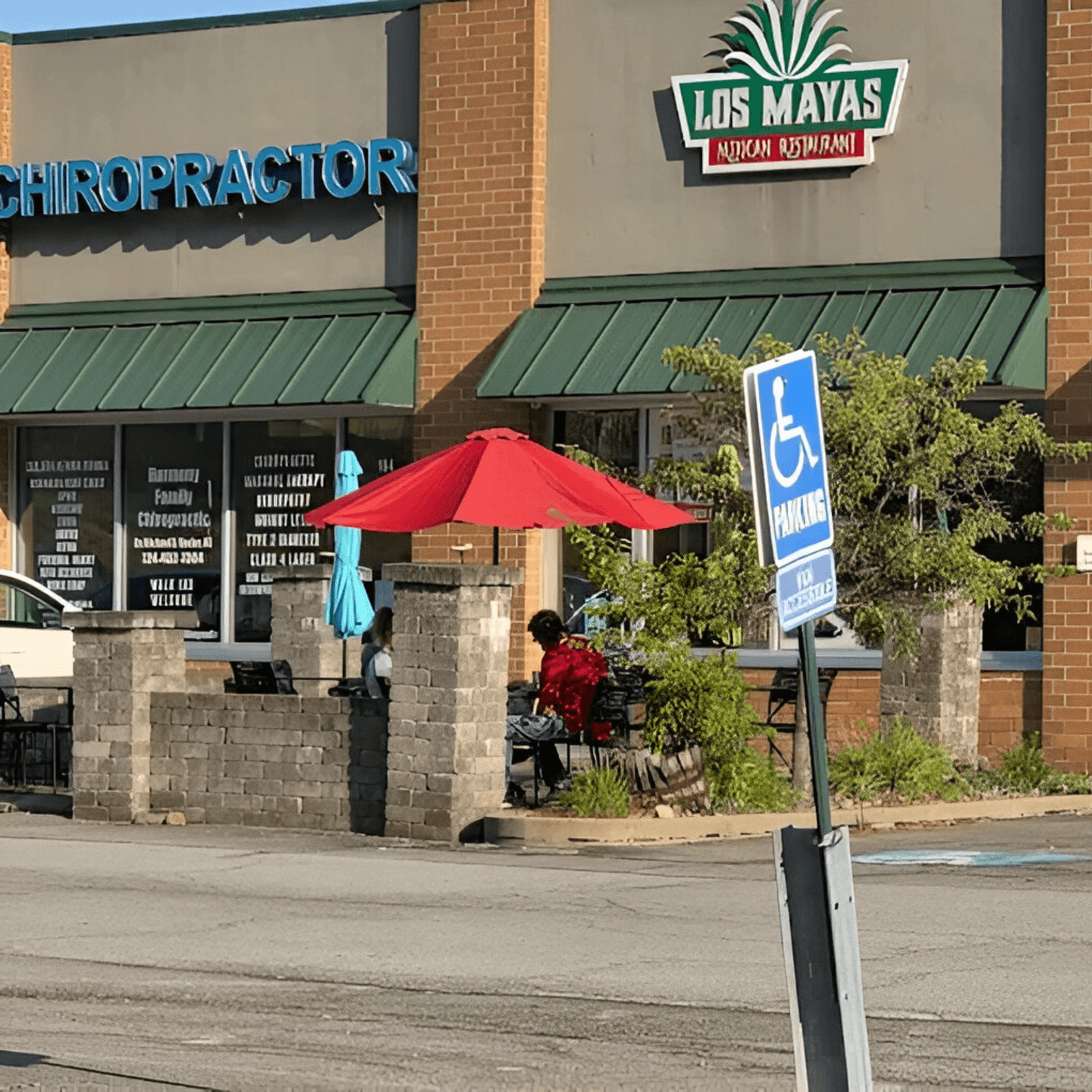 Welcome to Los Mayas