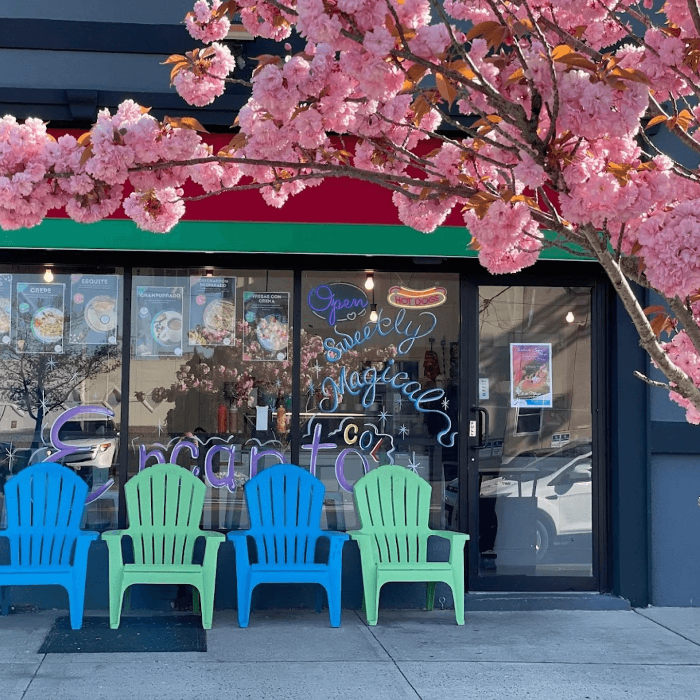 Welcome to Encanto Col