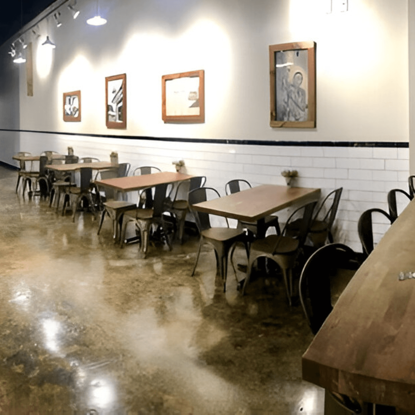 Inside Louie’s Deli and Meat Market