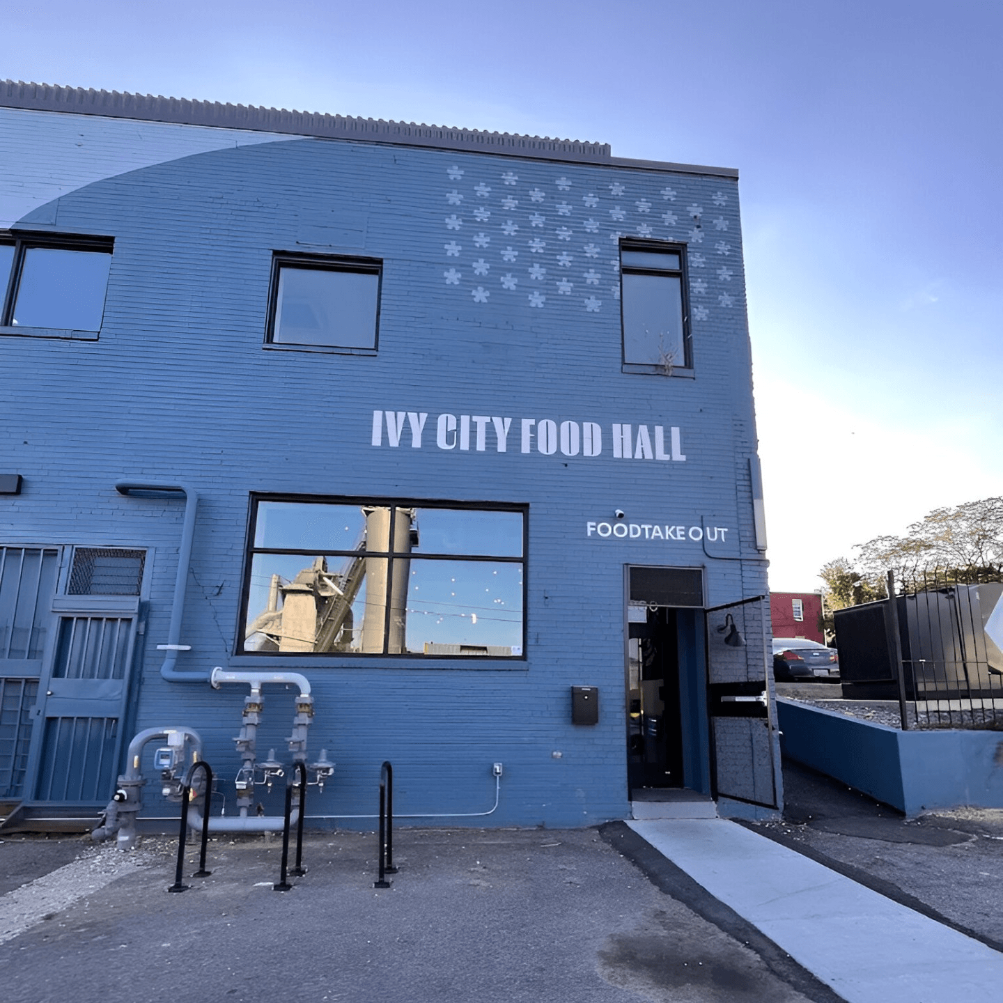 Welcome to Southern Style Chicken & Waffle