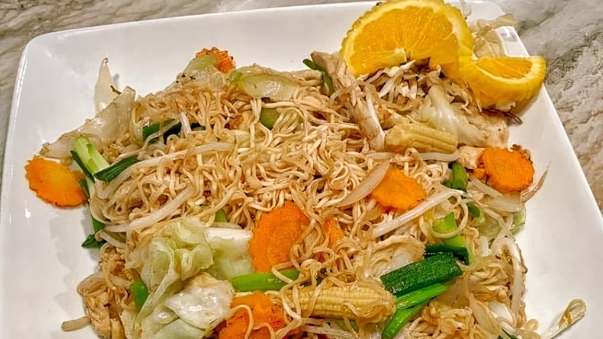 N11 Thai Chow Mein.