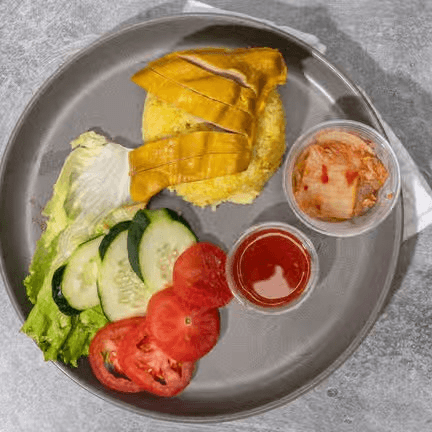 R6. Hainan Chickin Rice Plate.