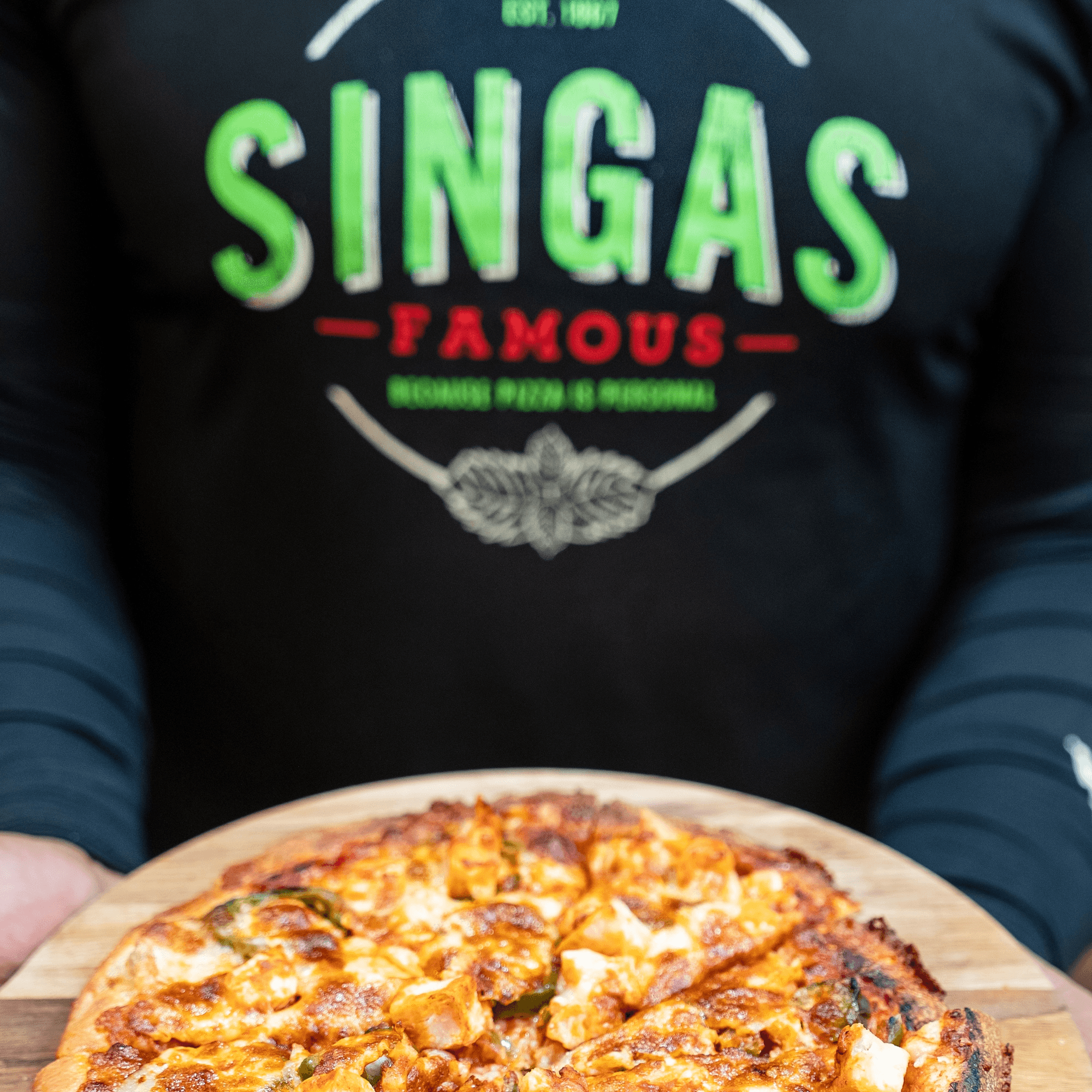 Singas Famous Pizza gallery image #8