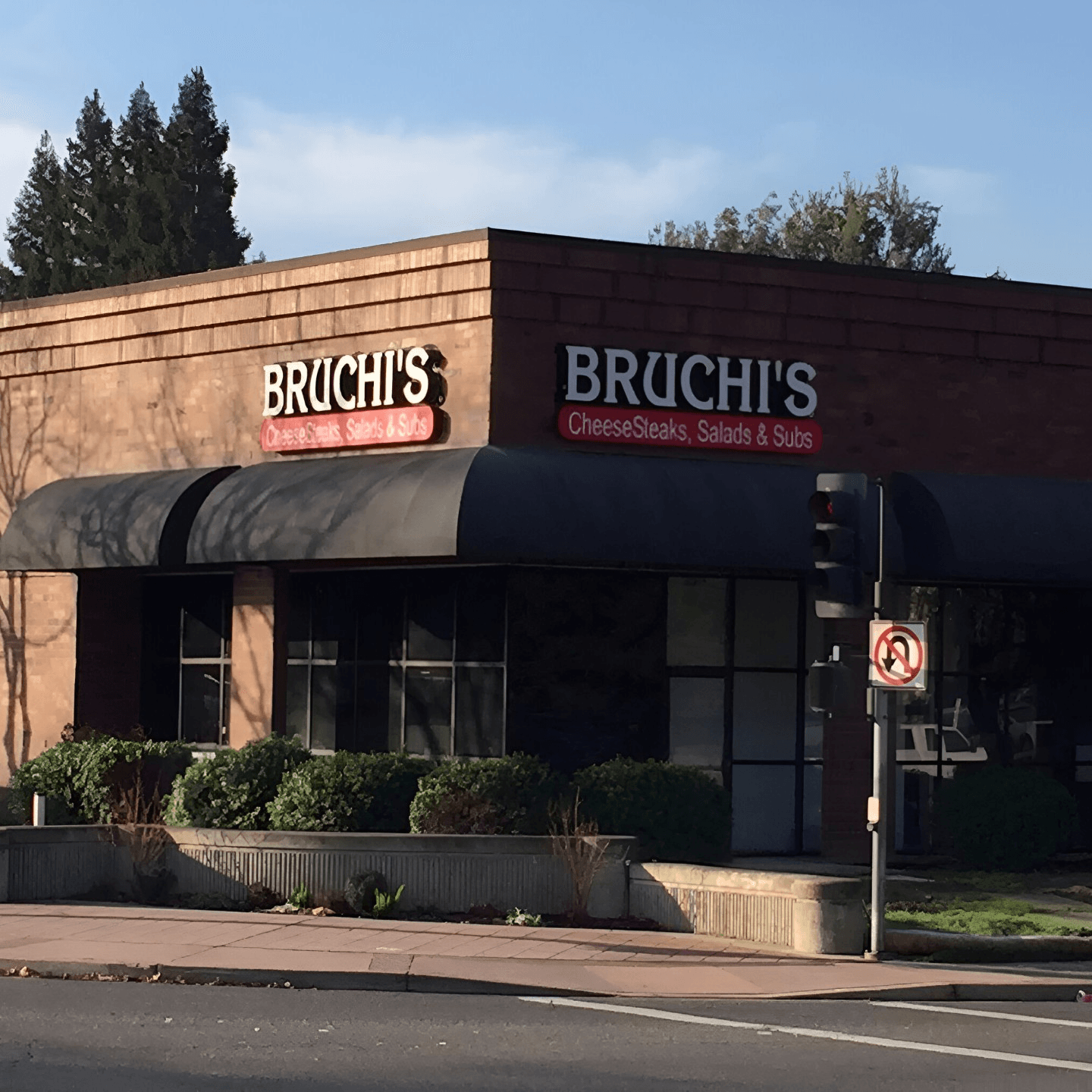 Welcome to Bruchi’s CheeseSteaks & Salads