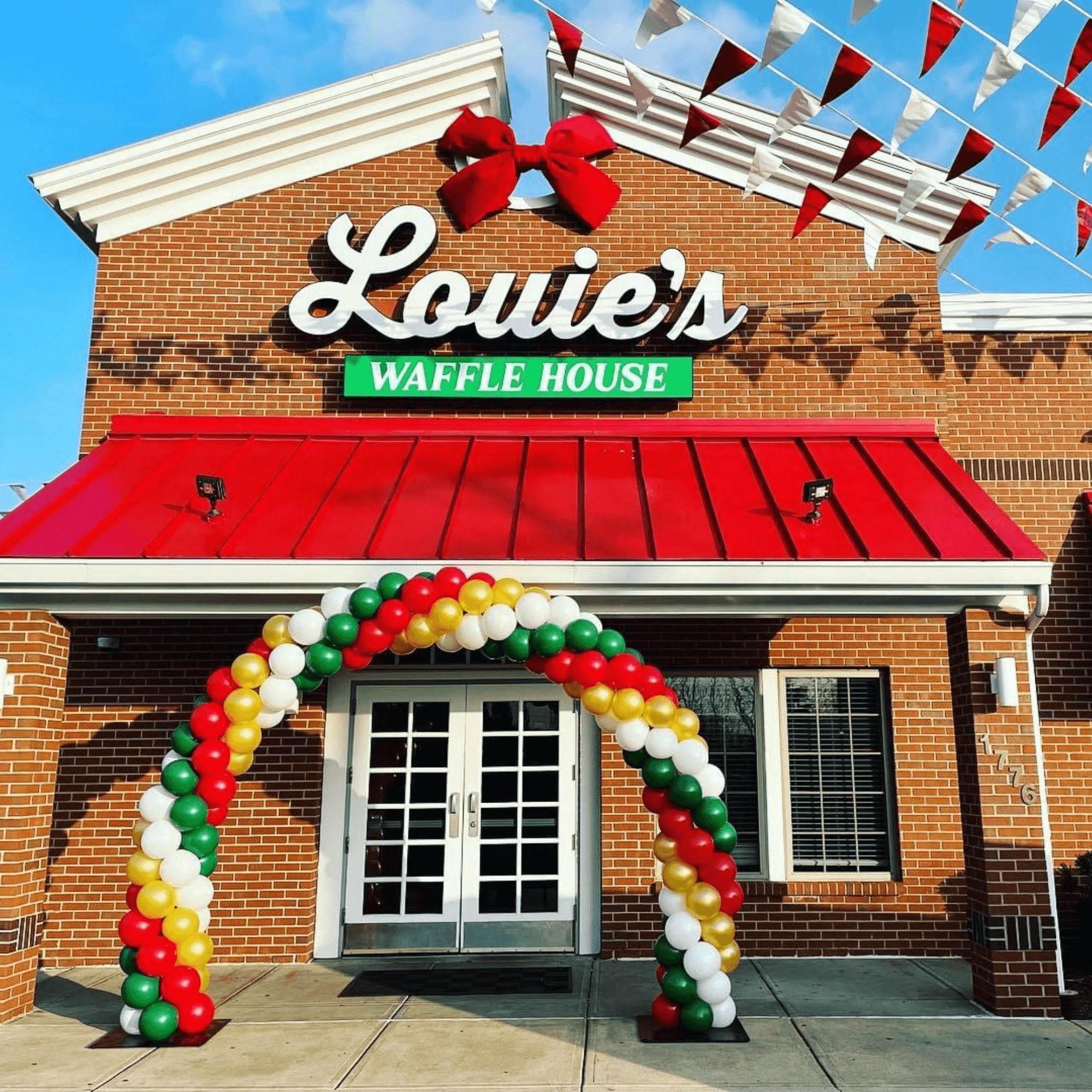 Louie's Waffle House gallery image #1