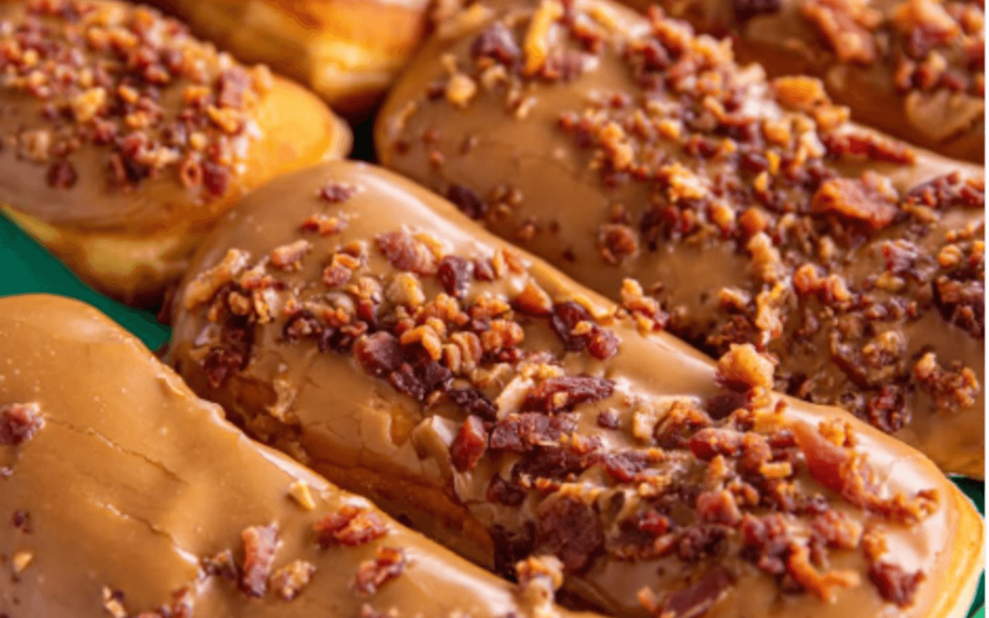 Easy Ordering – Pickup or Delivery📲