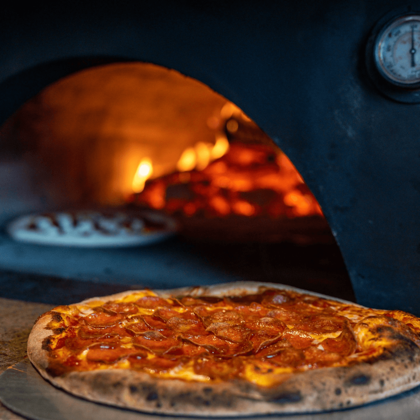 Newark's Best Wood-Fired Pizza