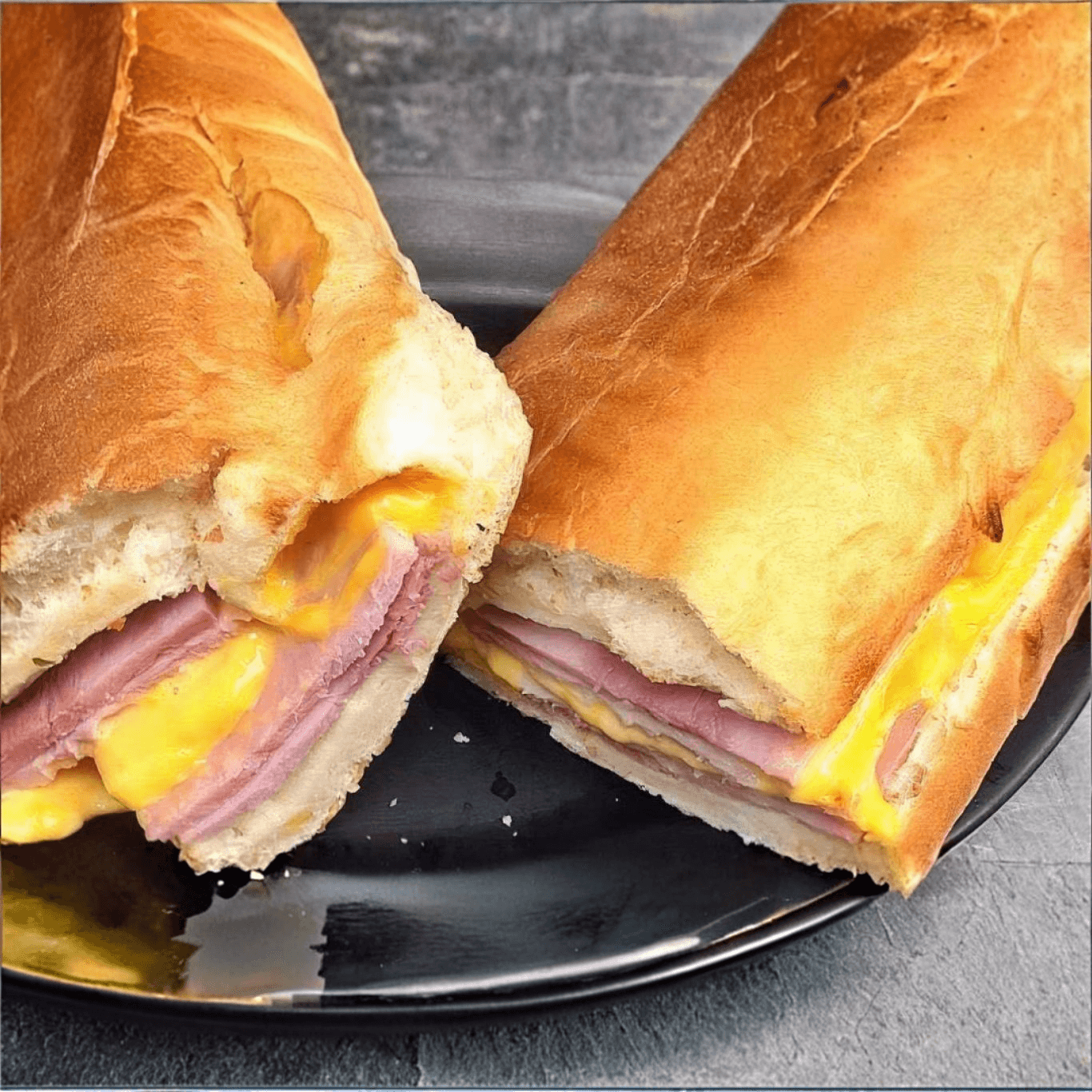 Ham & Cheese with Chips Lunch Special.