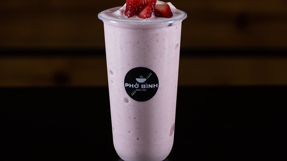 M3: Strawberry Smoothie.