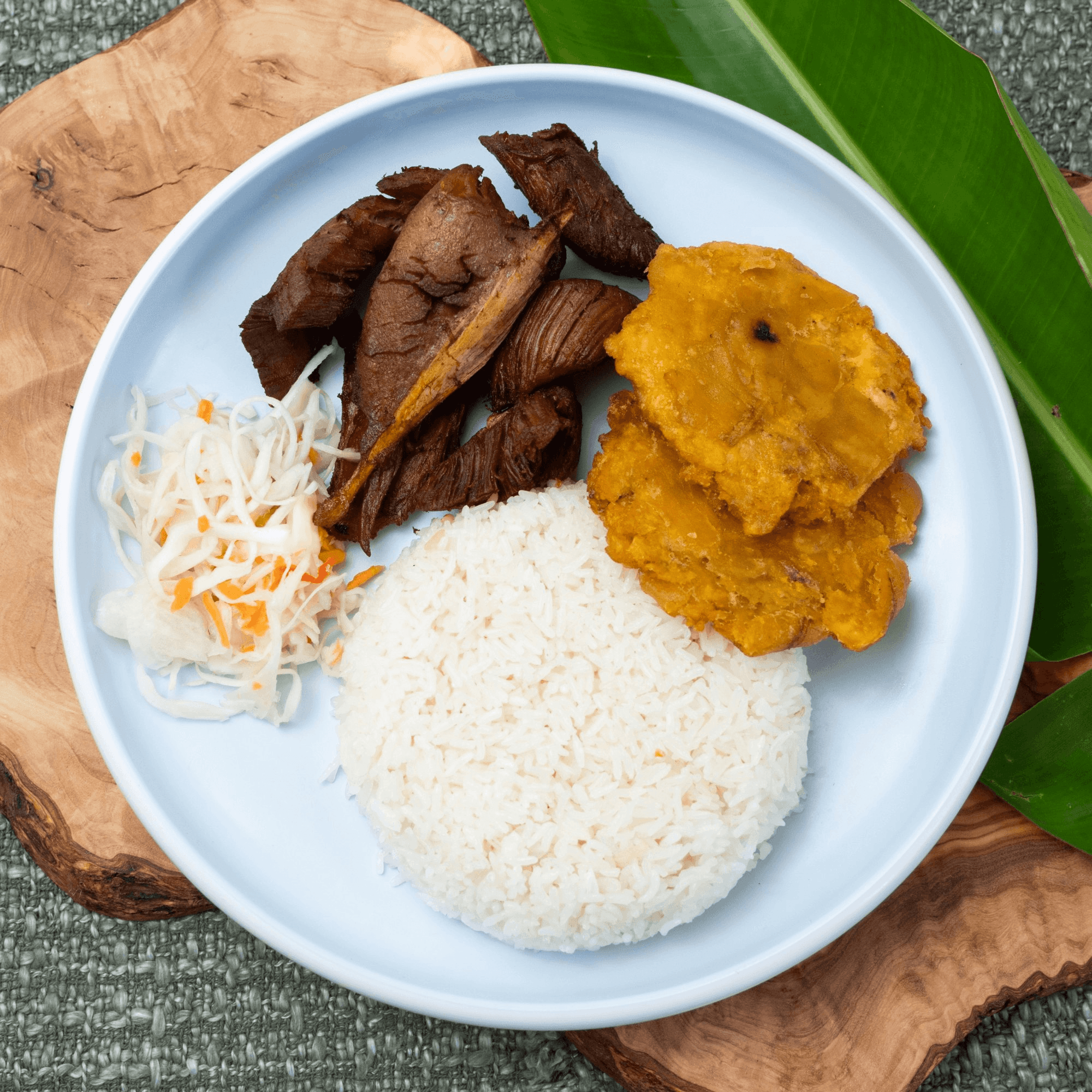 Naomi's Garden Restaurant & Lounge gallery image #1