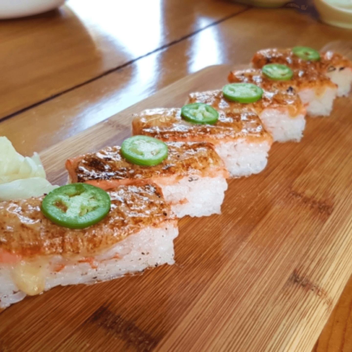 Oshi Sushi