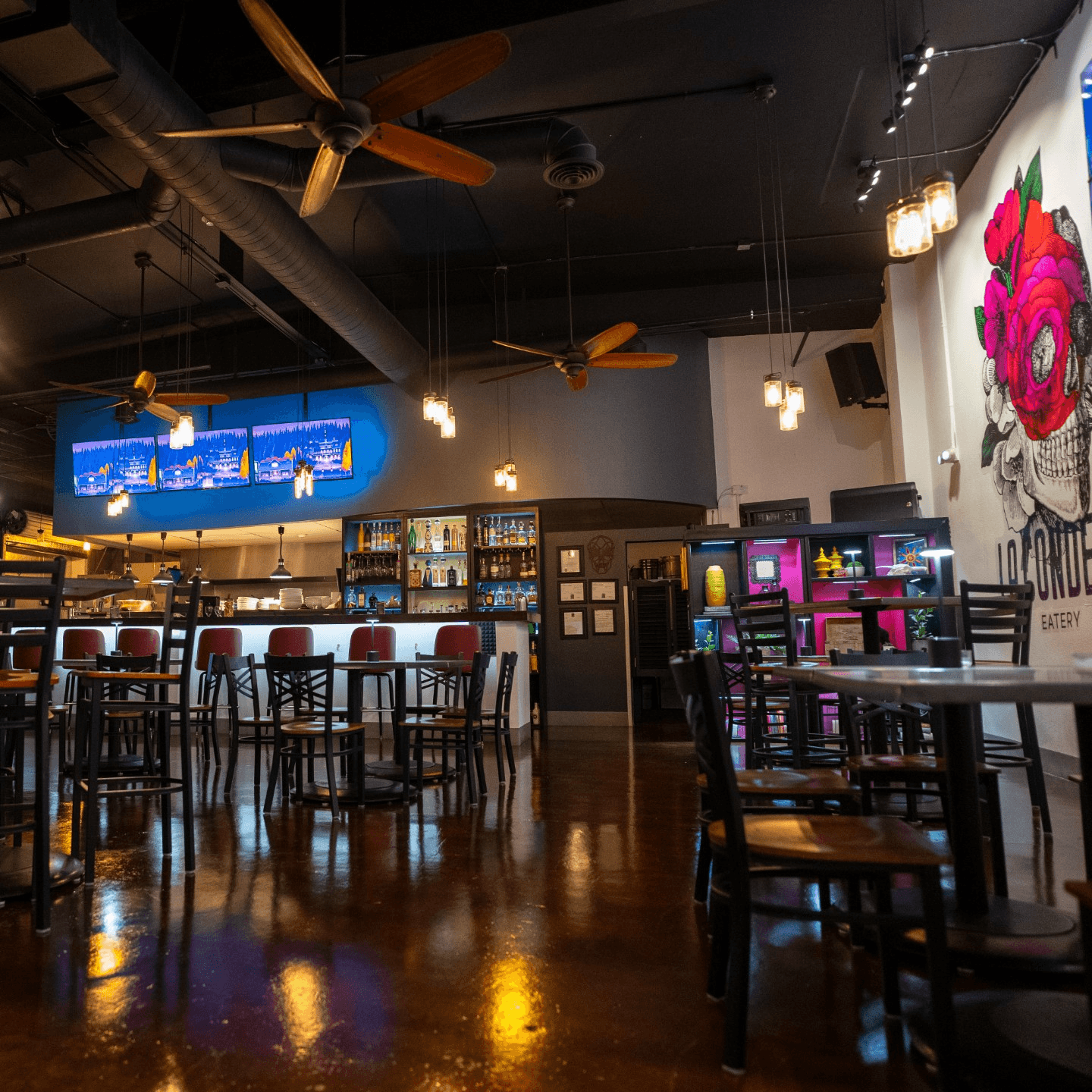 Family Friendly and Comfortable Dining 