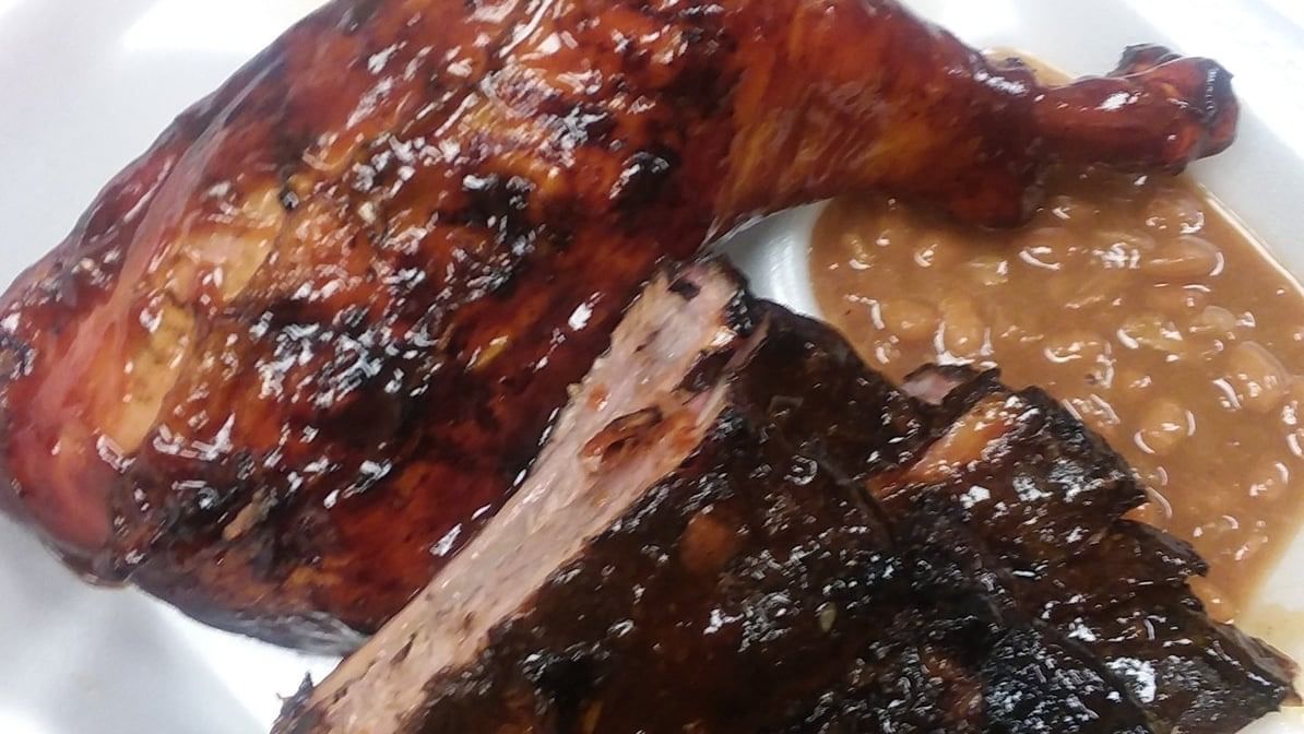 Rib Tip & Chicken Platter.