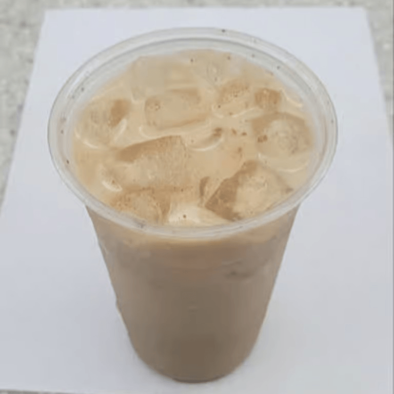 20oz Iced Chai Latte.