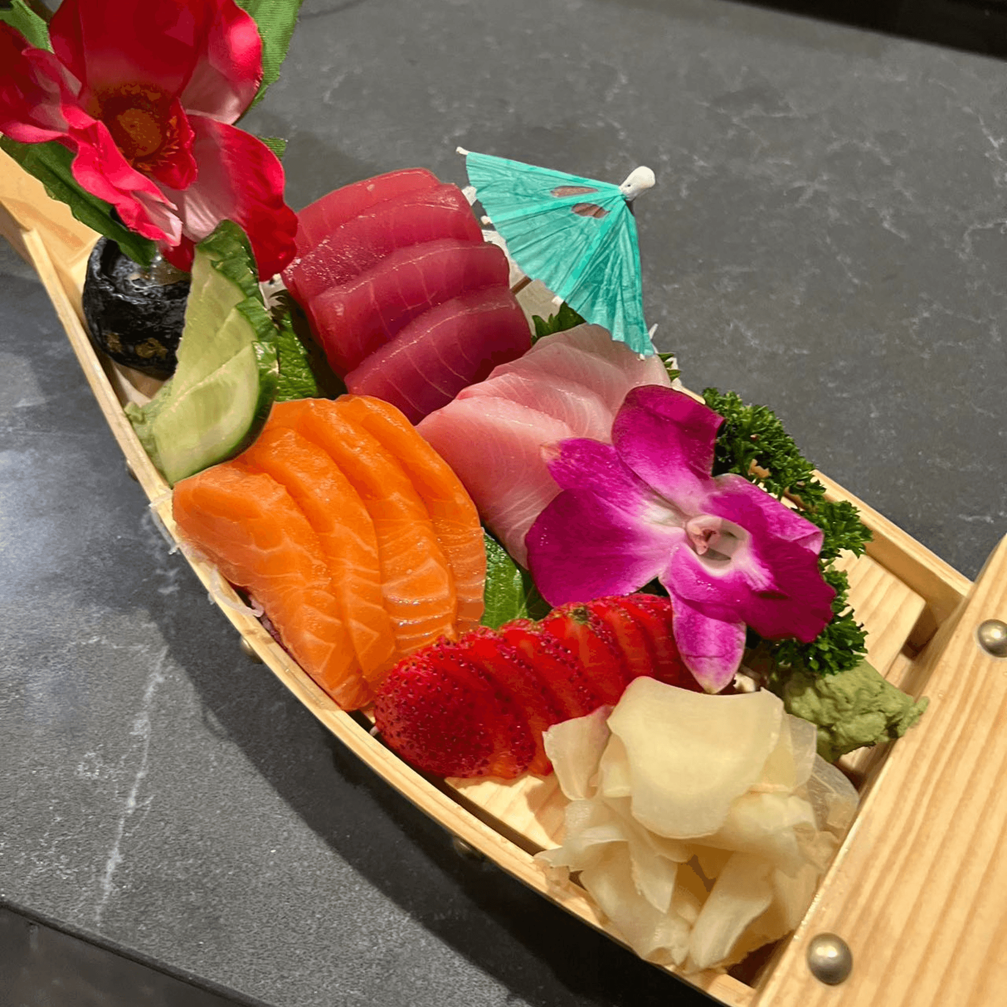 Coal Mine Dragon Asian Bistro gallery image #5