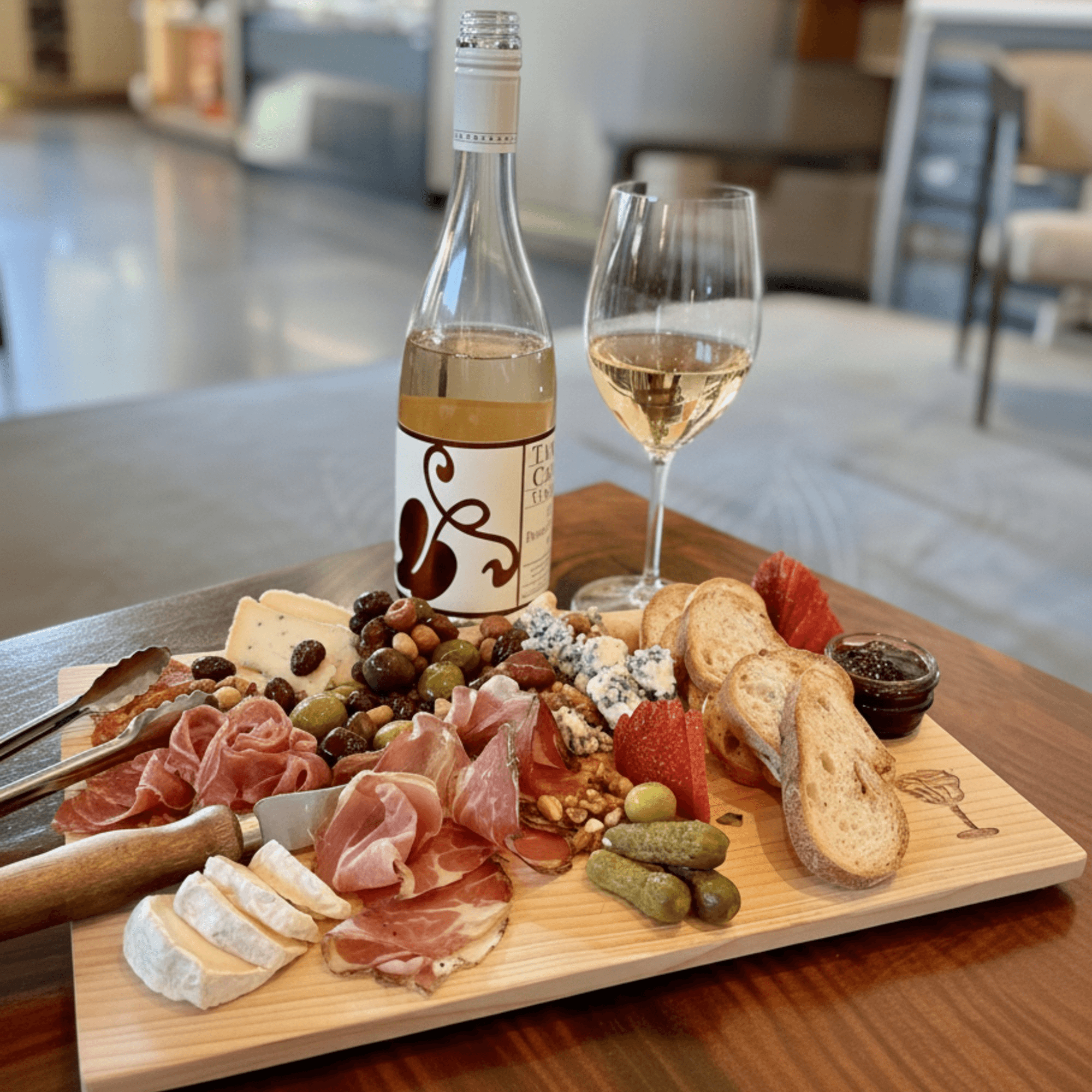 Crush'd Wine Bar Kitchen gallery image #5