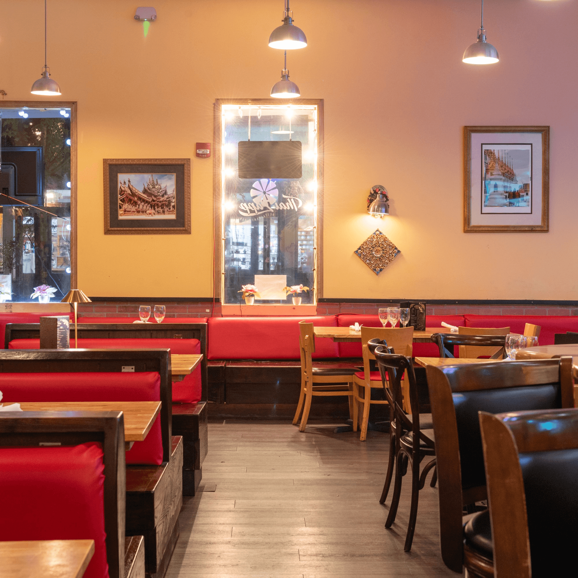 ThaiZapp Restaurant and Bar gallery image #1