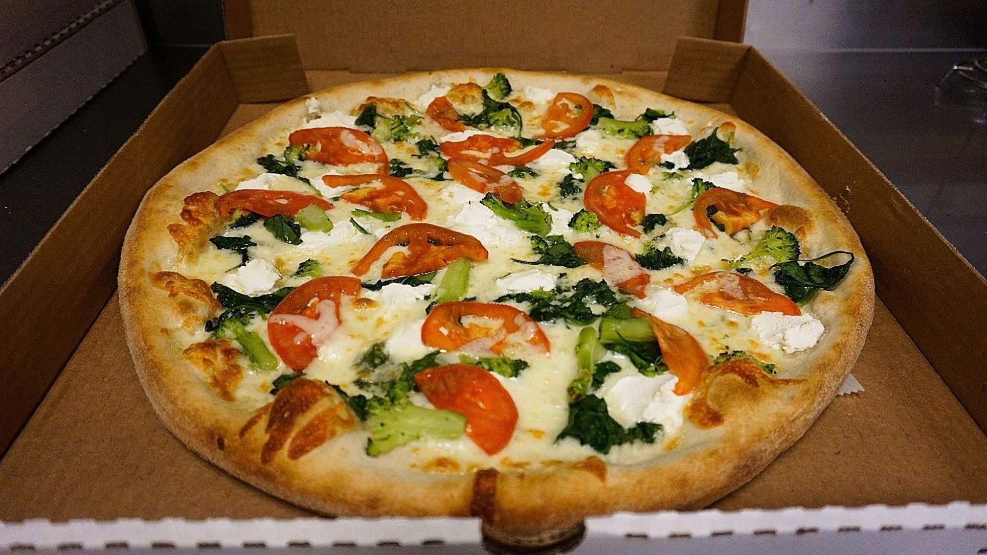 Primavera White Pizza (Medium 14'').