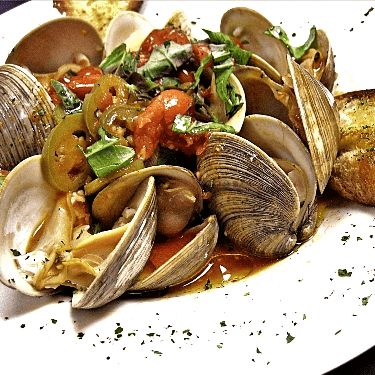 Clams Arrabbiata 19 *MGF
