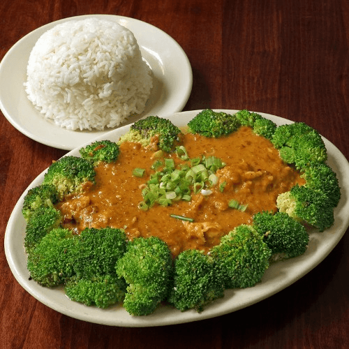 Pharam Rong Song (Sweet Peanut Curry)
