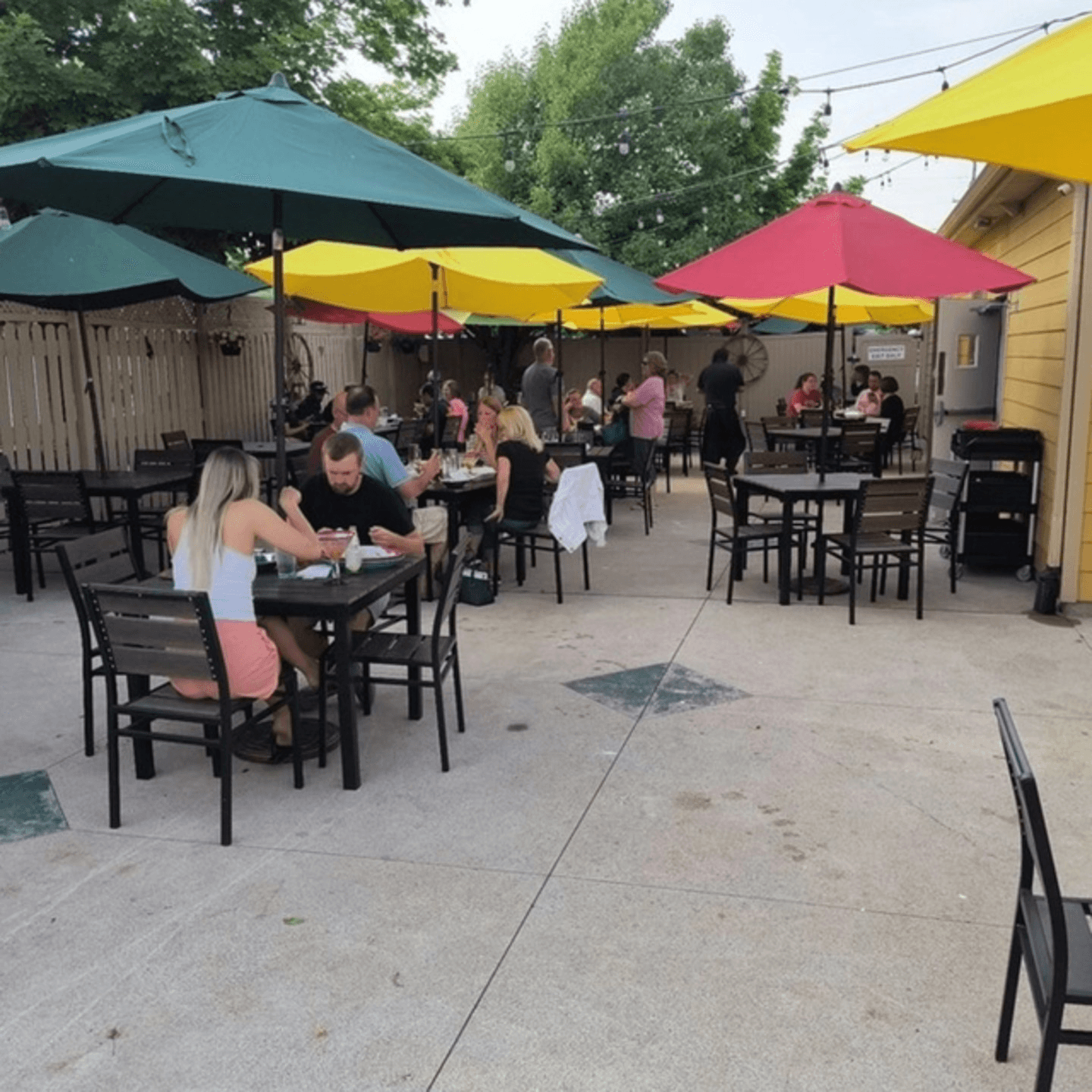 Visit El Vaquero in Dundee, MI