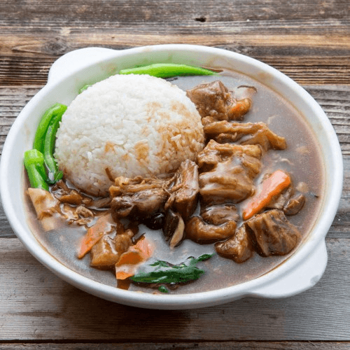 P02 Beef Stew on Rice 柱侯牛腩燴飯.